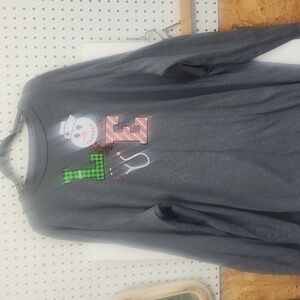 Snowman LOVE nursing tshirt.  Long sleeve good condition.  Vinyl decoration